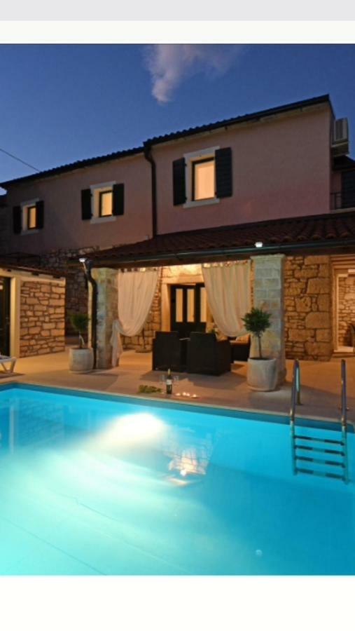 Lory Villa Sveti Lovreč Pazenatički Екстериор снимка